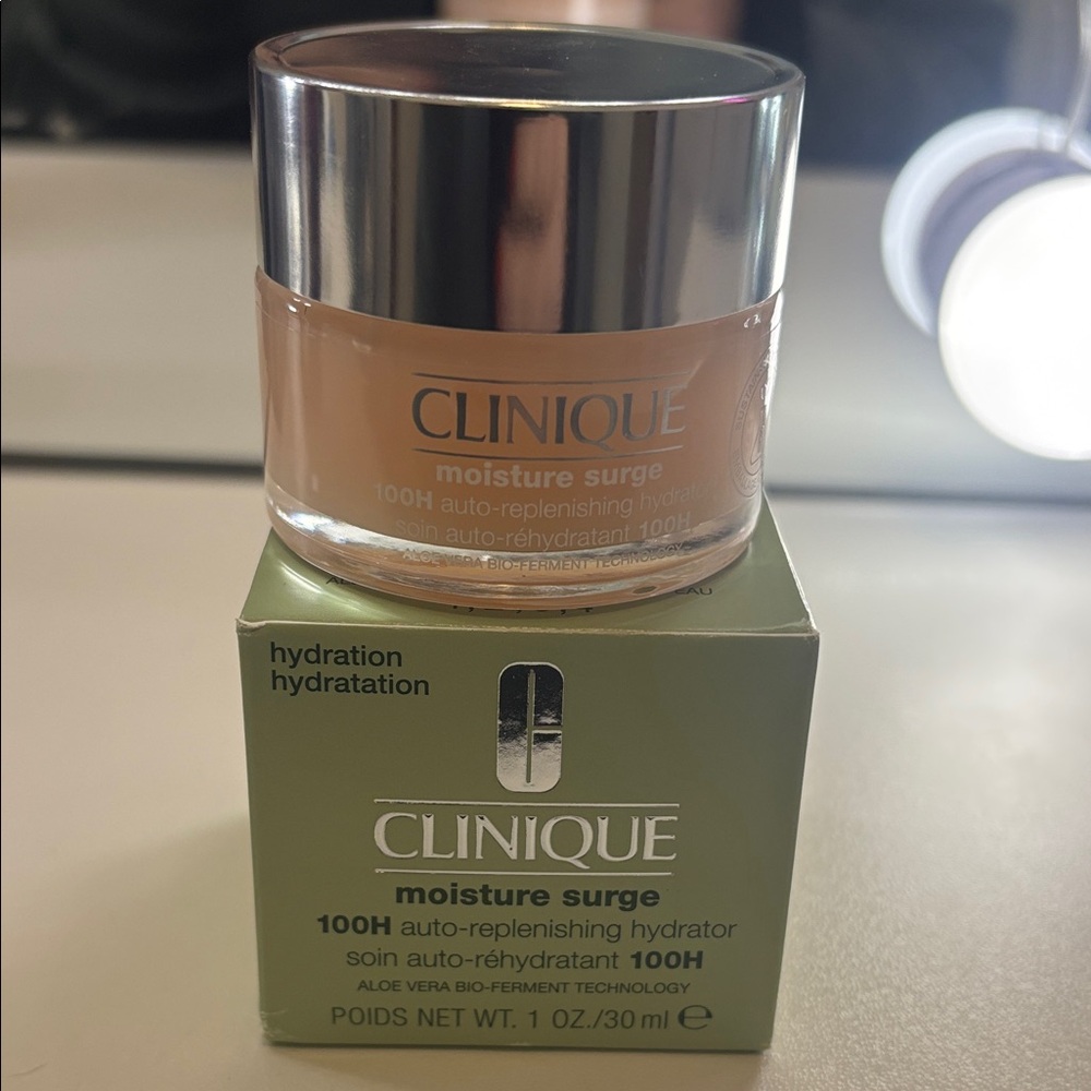 Clinique Moisture Surge 100H Hydrator 1 oz 
New In Box